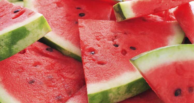 benefícios da melancia - fatias