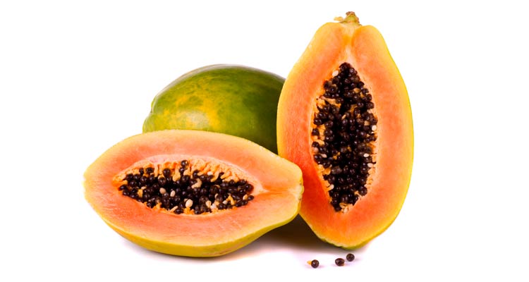 mamão engorda 2 1 Mamão engorda? 4 receitas de smoothies para evitar que ele seja o vilão da sua dieta Engorda / Emagrece